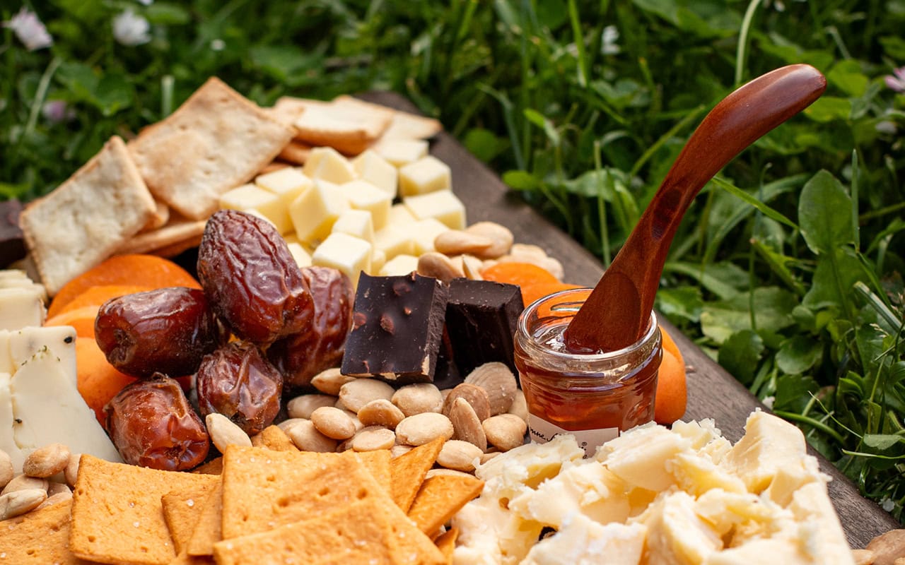 BHC_PicnicBoard_1280x800