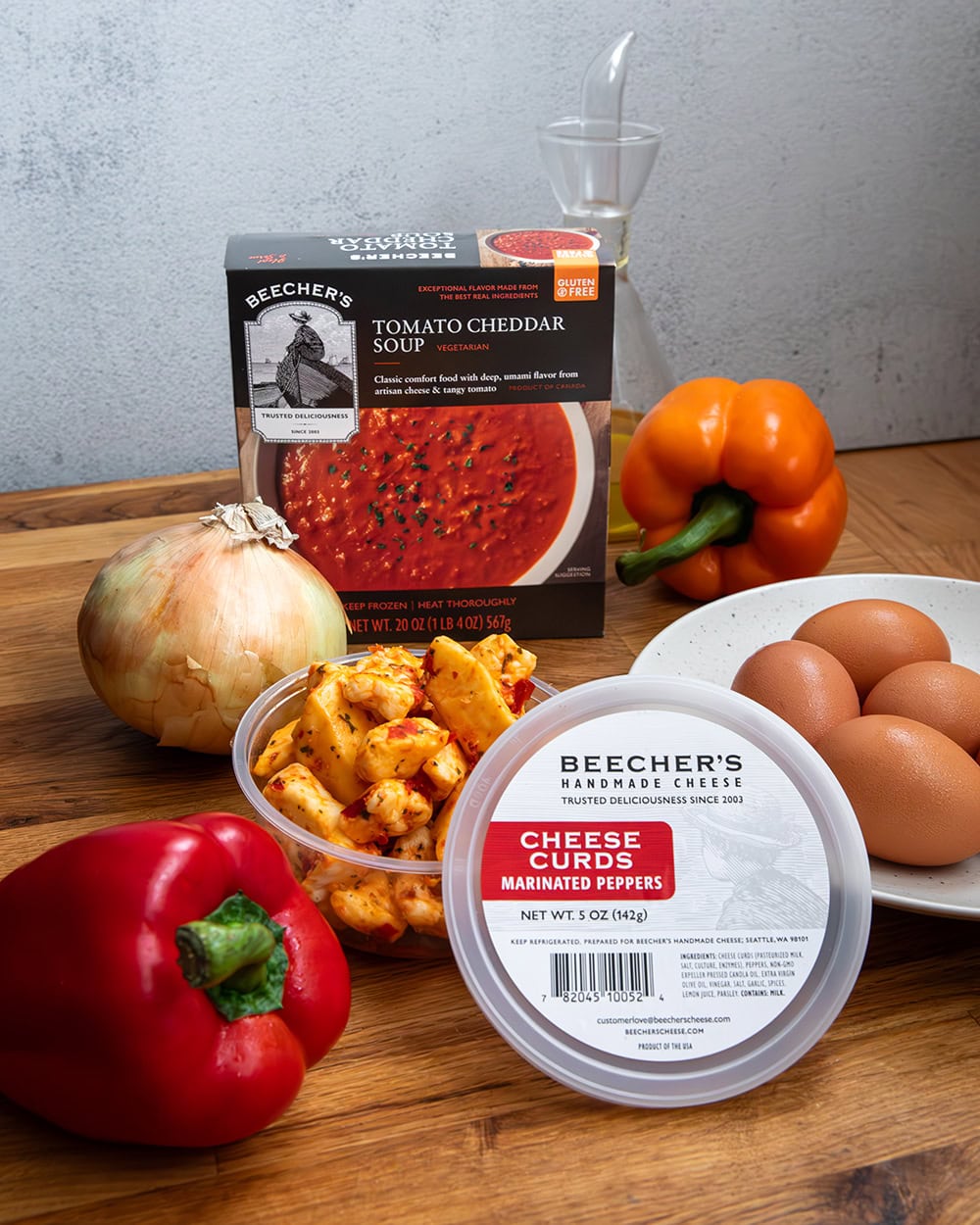 Tomato Cheddar Harissa Skillet Eggs ingredients