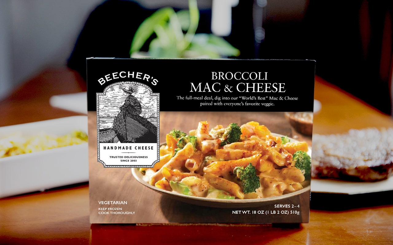 Broccoli Mac & Cheese beauty shot with box