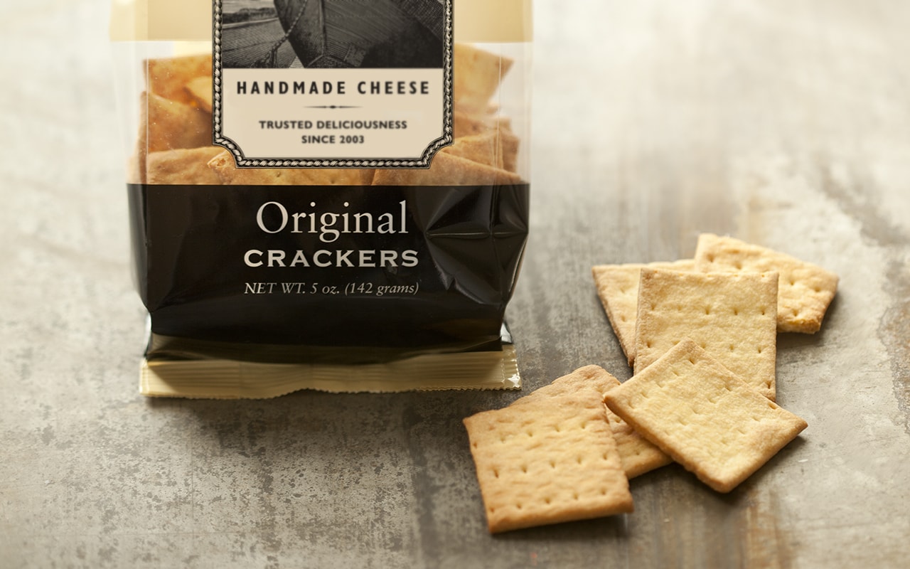 Original Crackers beauty shot with packaging