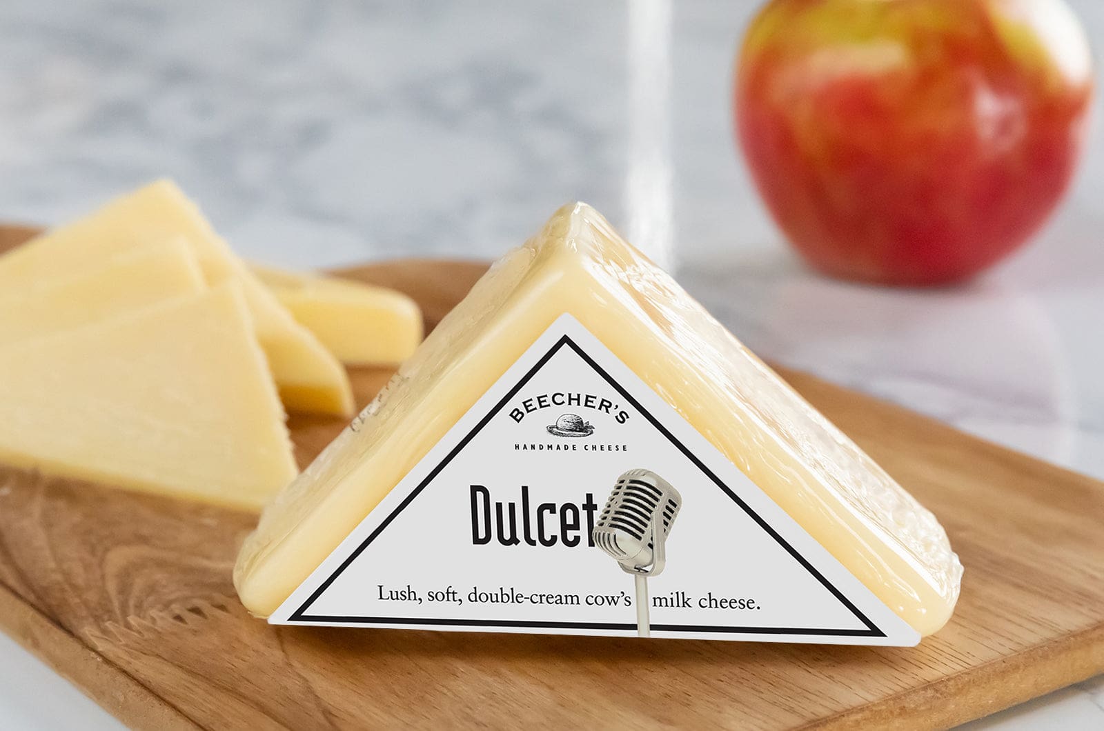 Dulcet cheese beauty shot with packaging